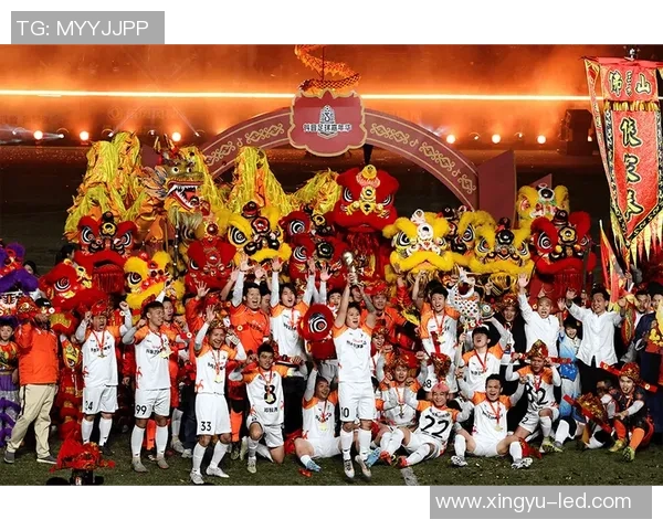 从绿茵场到拳击台 足球巨星跨界挑战搏击世界 从绿茵场到拳击台 足球巨星跨界挑战搏击世界