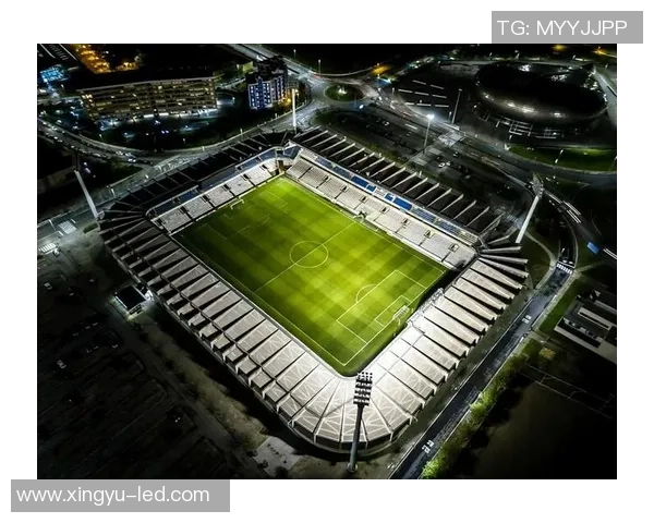 英国足球明星的辉煌历程与绿茵场上传奇故事