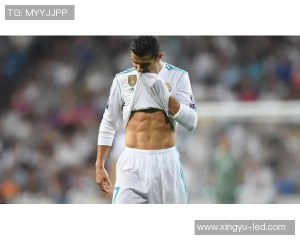 足球明星们的鞋码大揭秘 从梅西到C罗你不知道的尺码秘密